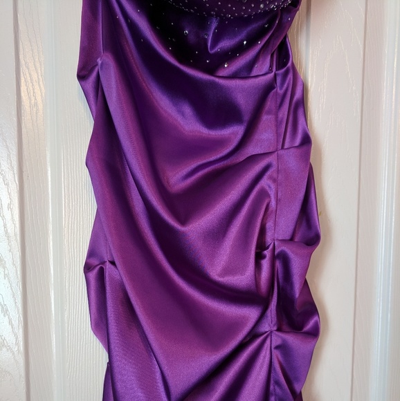 Prom / sweet 16 purple mermaid dress / gown - Picture 6 of 8